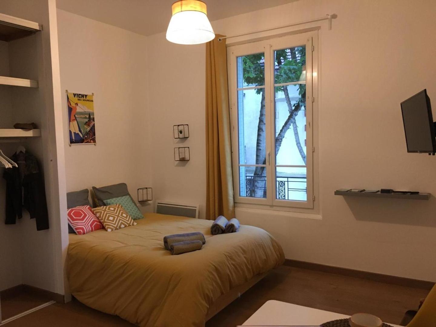 Le Skandi - 28 M² Renove Entre Gare & Centre-Ville Vichy Kültér fotó